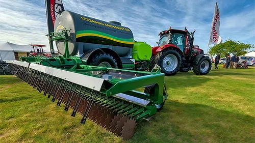 Liquid fertilizer sprayer from New Zealand